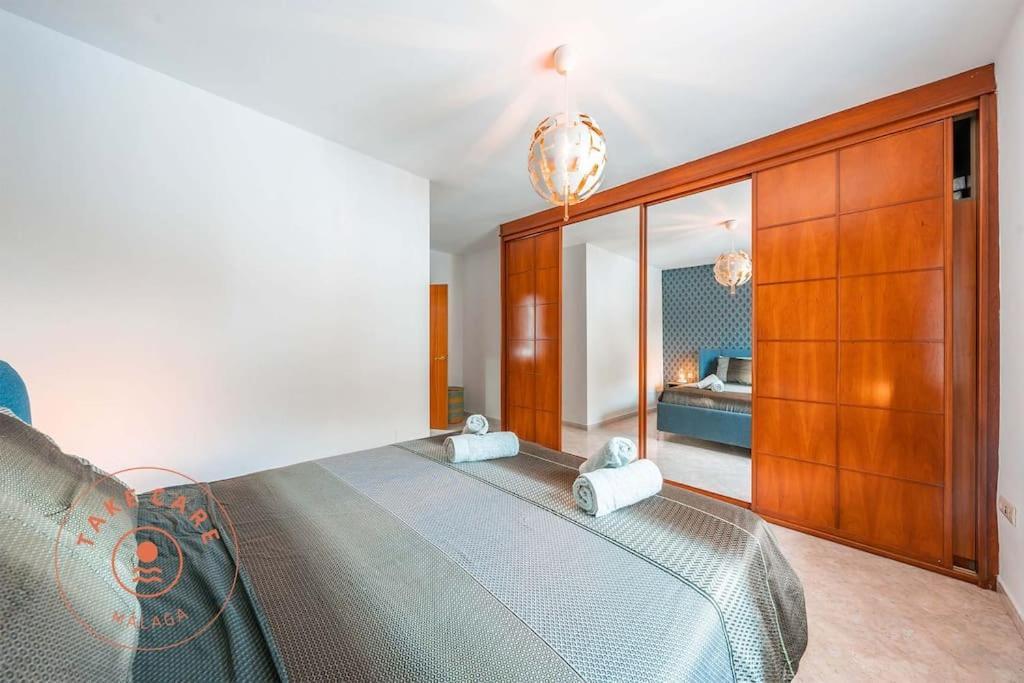 Spacious Home With Lovely Garden - Tcm Rincon de la Victoria Bagian luar foto